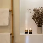 Bairro Alto - By Lu Holidays Διαμέρισμα *