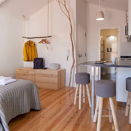 Bairro Alto - By Lu Holidays Apartment Lisbon